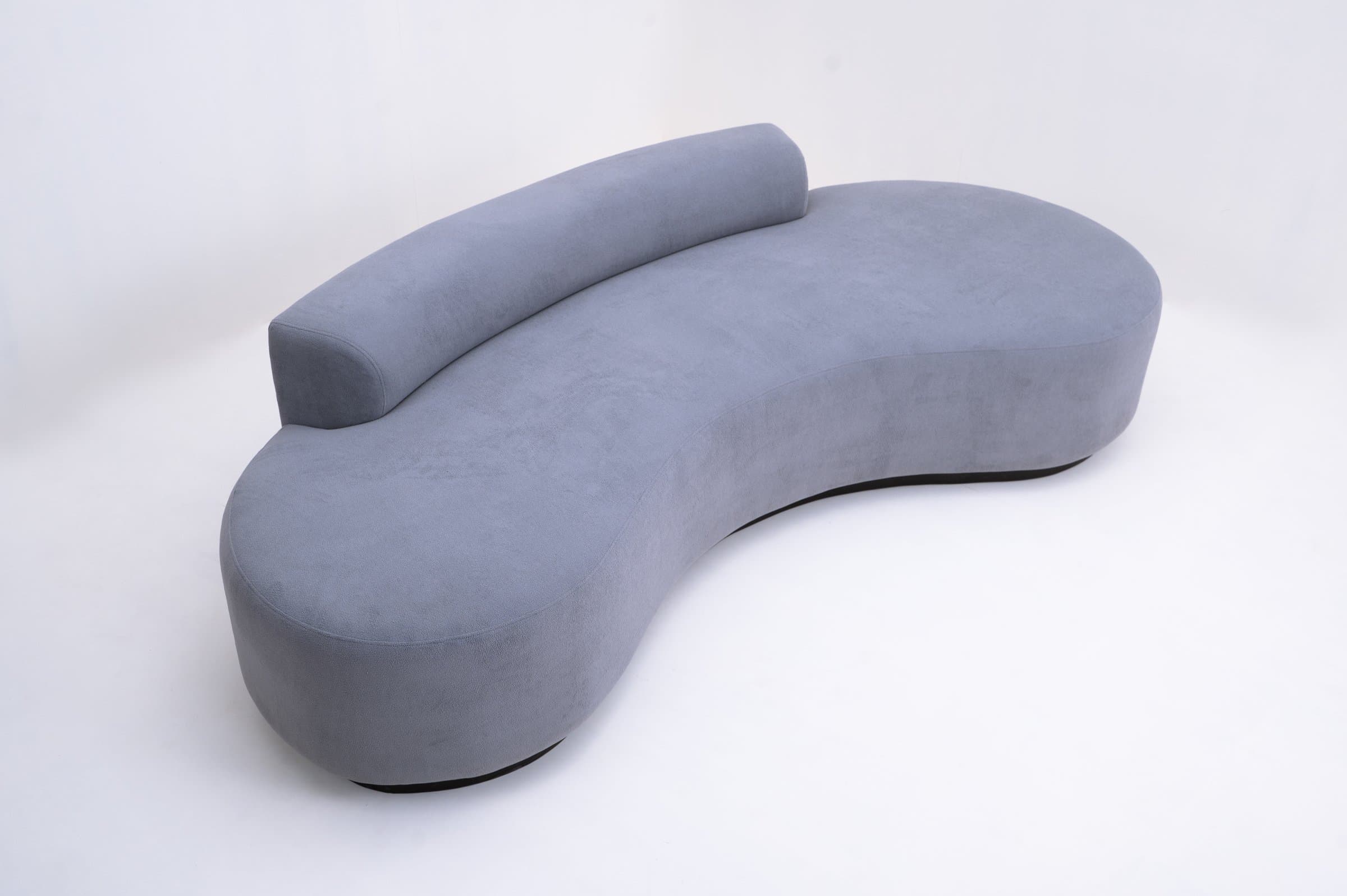 Lady Crescent, seating