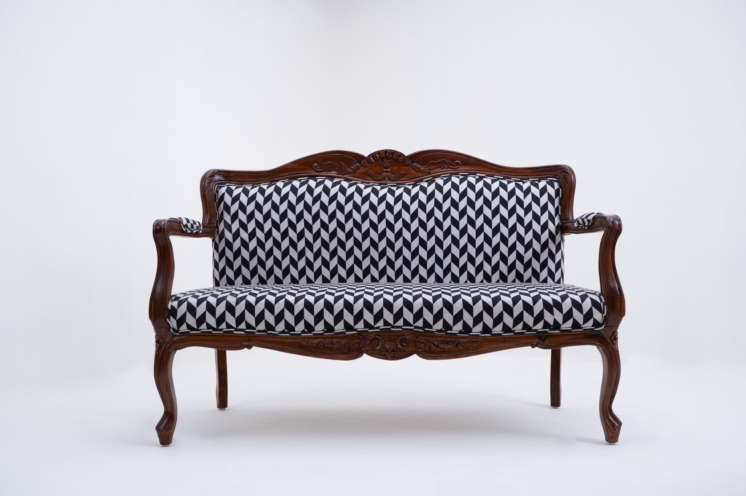 The Dowager, seating — photo 2 of 5
