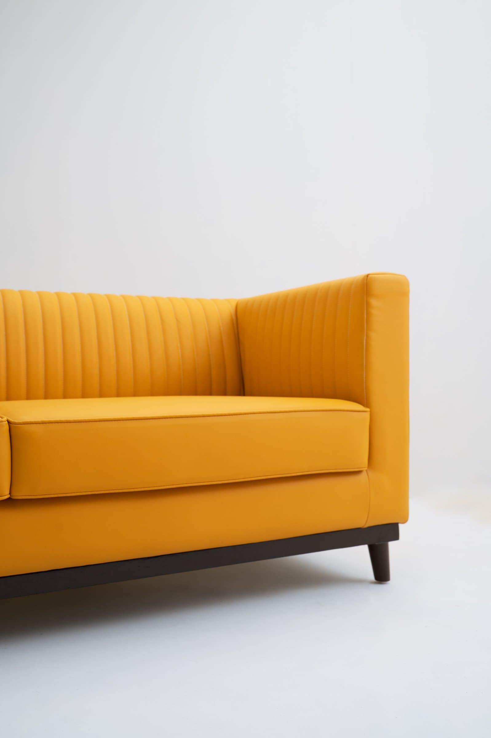 The Fluted Regent, seating
