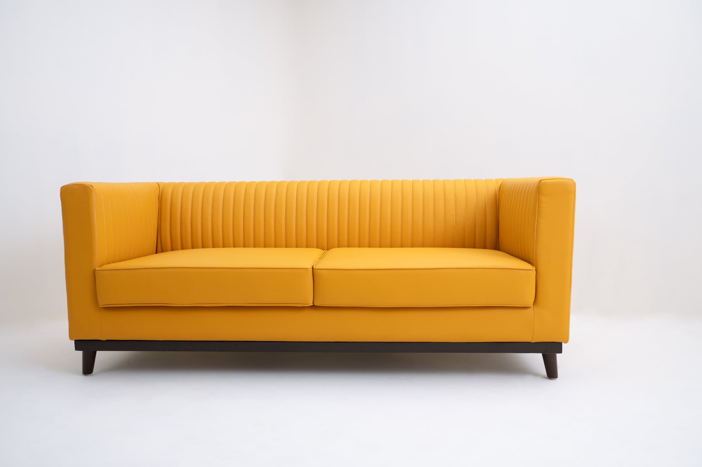 The Fluted Regent, seating — photo 2 of 3