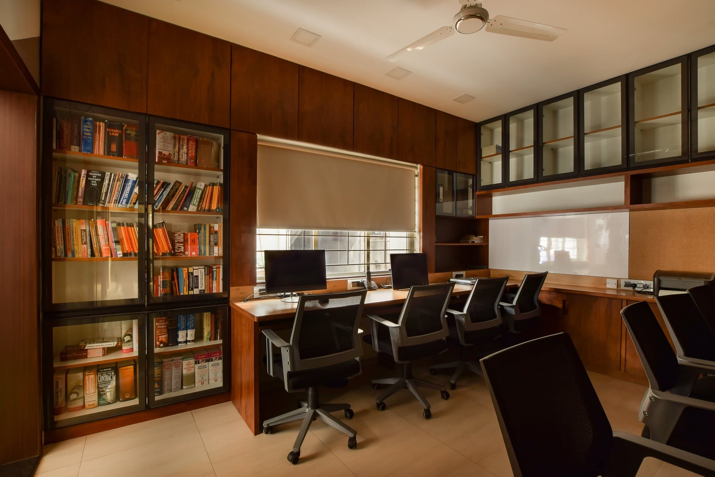 A 1,200 sq. ft. law office where bold colour replaces convention — photo 2 of 6