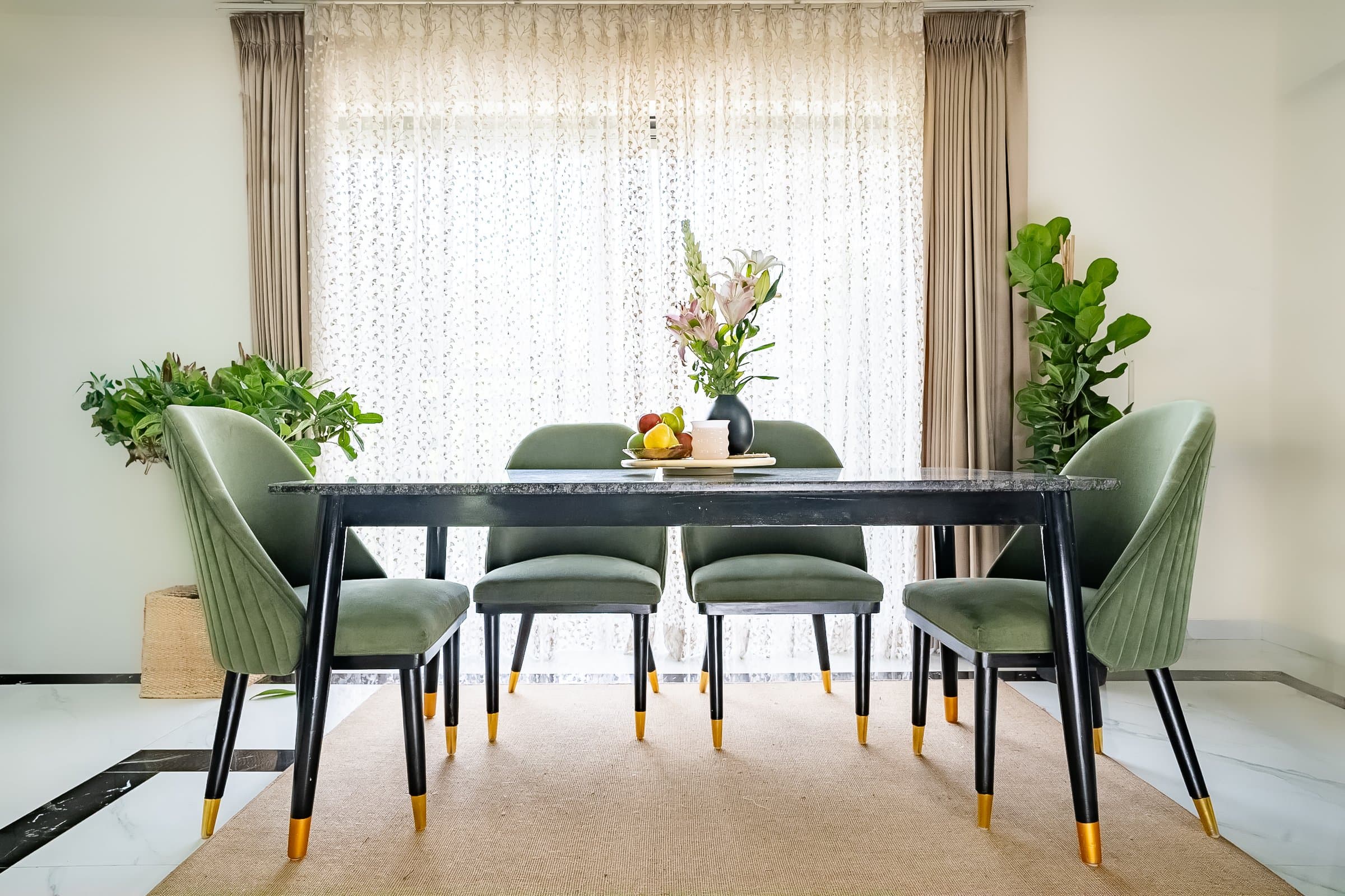 A 1,500 sq. ft. home where every room commits to its own colour — photo 23 of 31