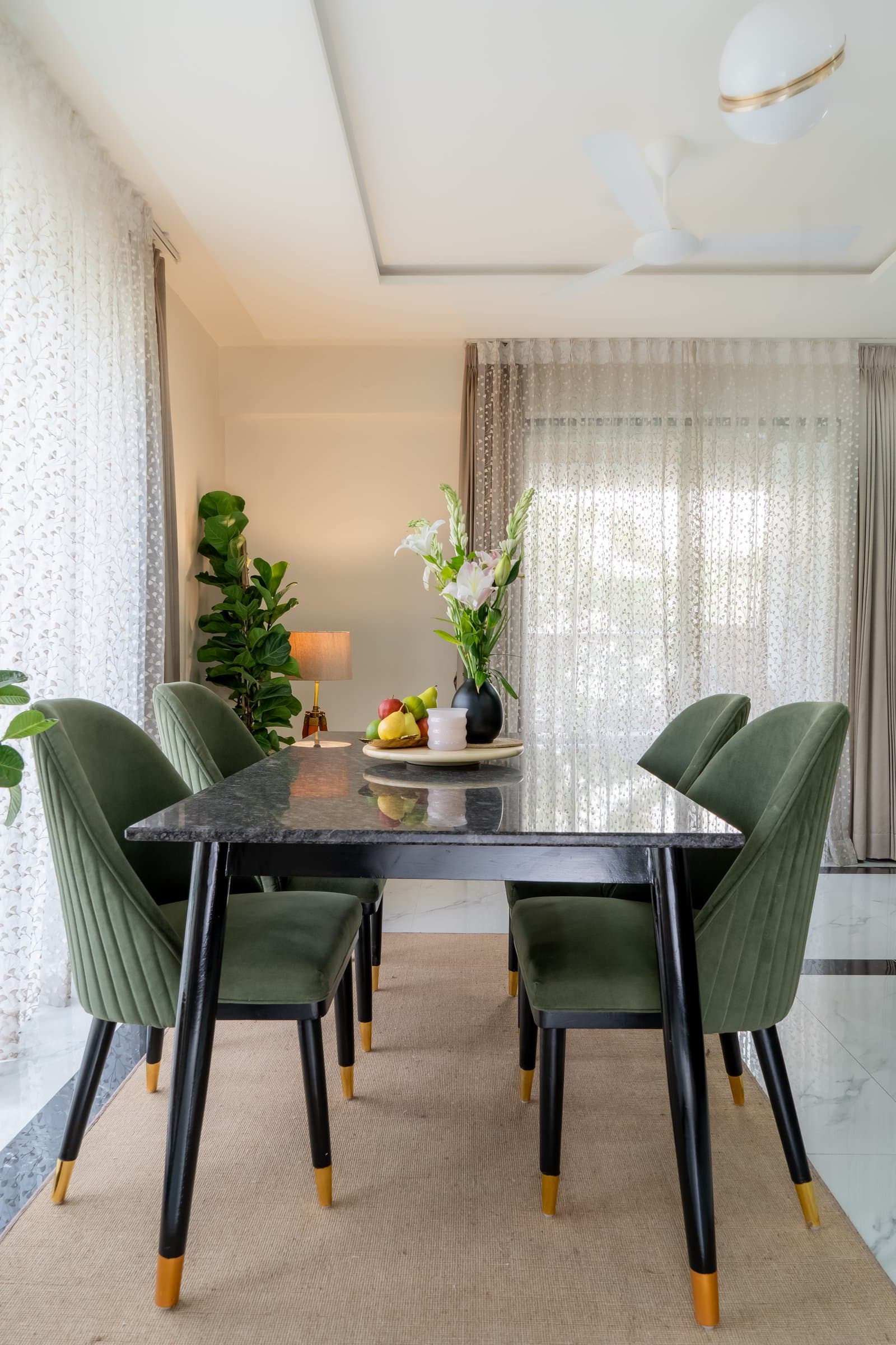 A 1,500 sq. ft. home where every room commits to its own colour — photo 29 of 31