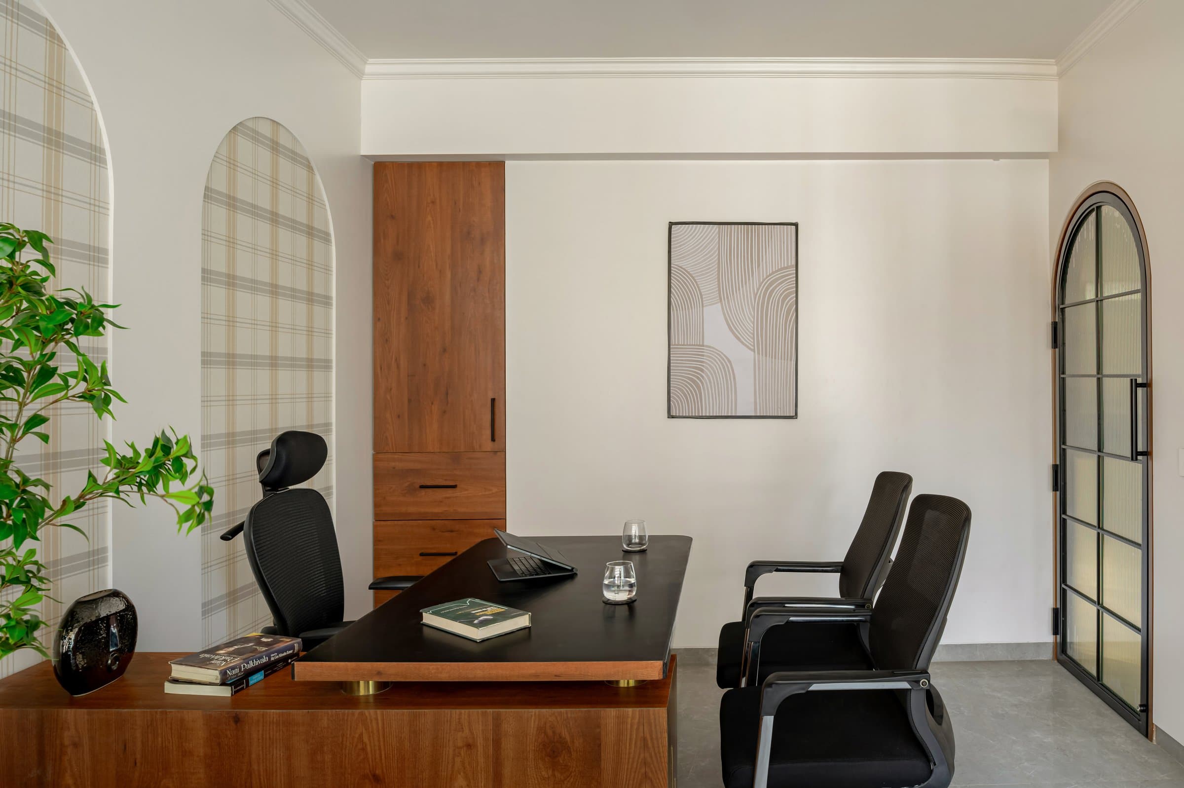 Bringing calm authority to a law office, without the usual weight — photo 31 of 44