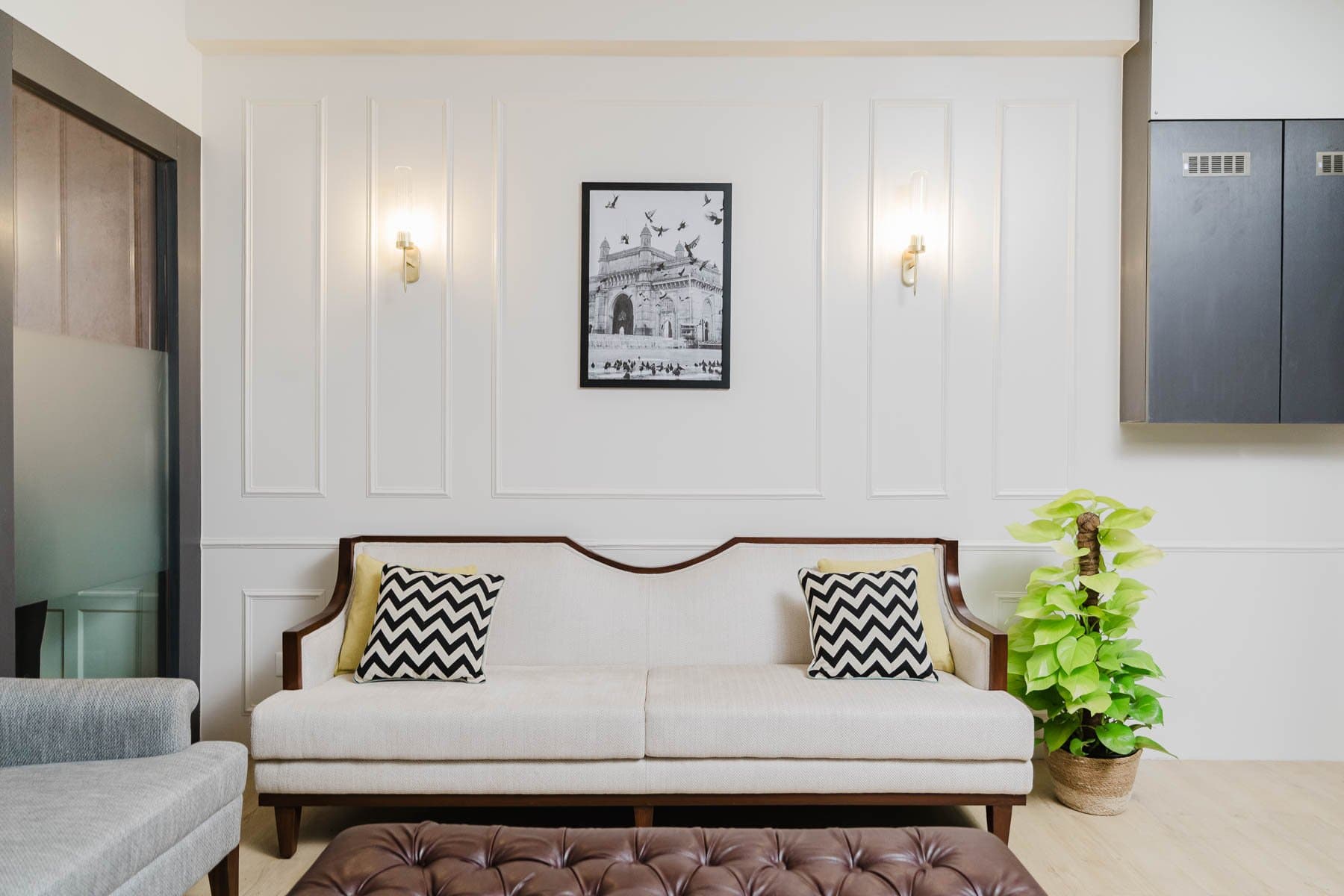 A 500 sq. ft. law office layered with heritage charm — photo 11 of 12